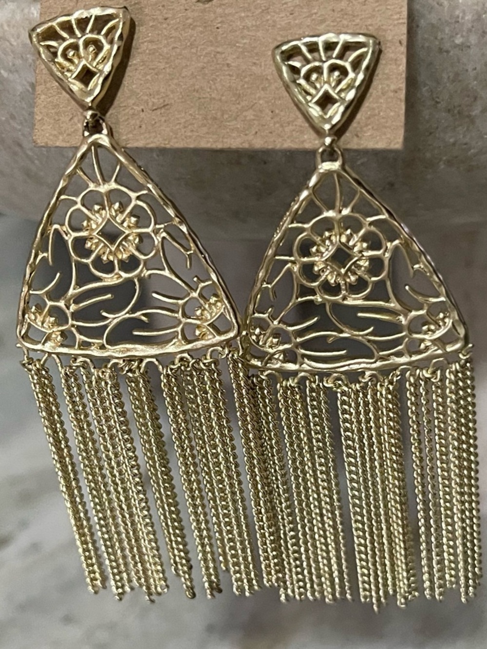 KENDRA SCOTT - ANA Gold Filigree Fringe Drop Earrings